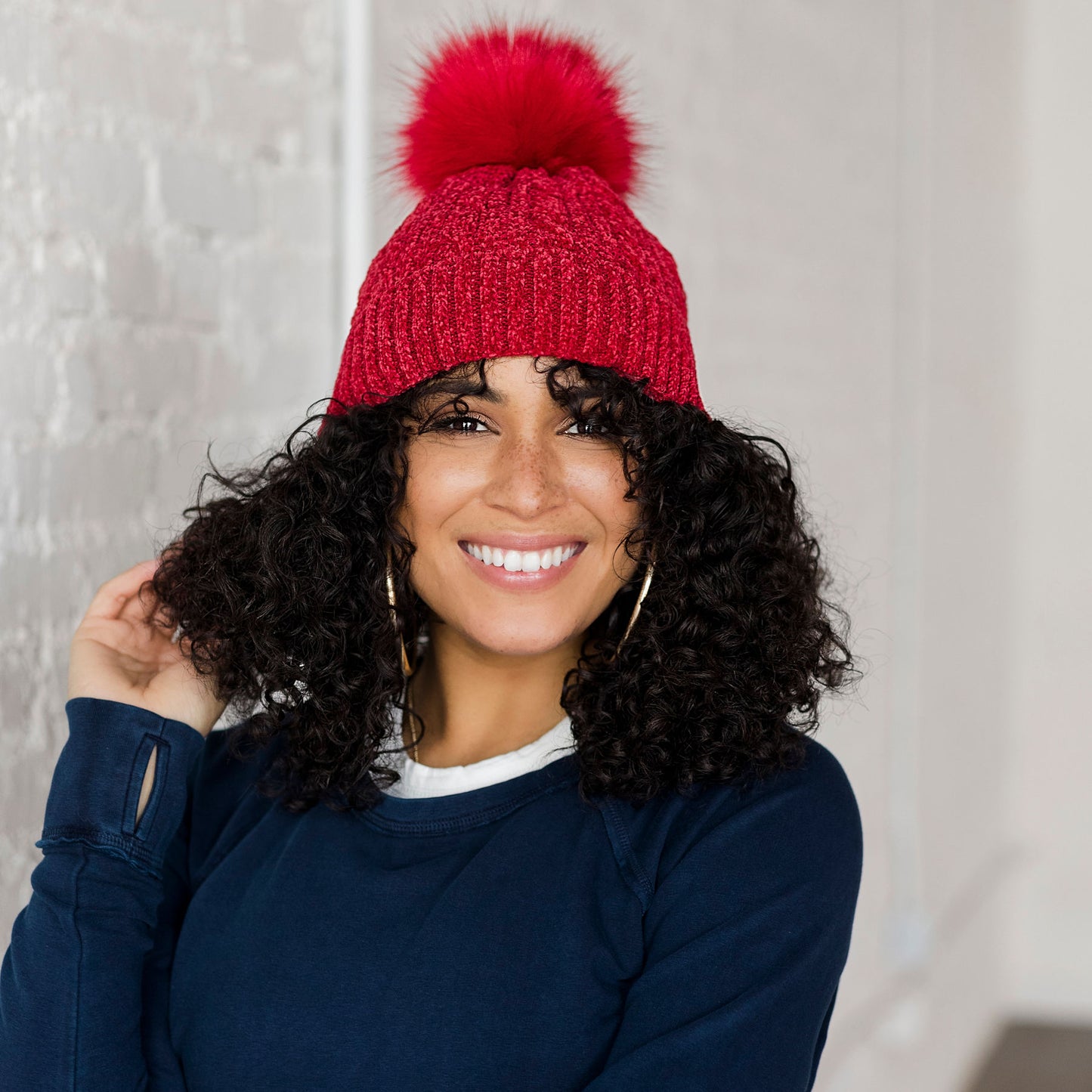 Red chenille pom hat 2lu super size faux fur