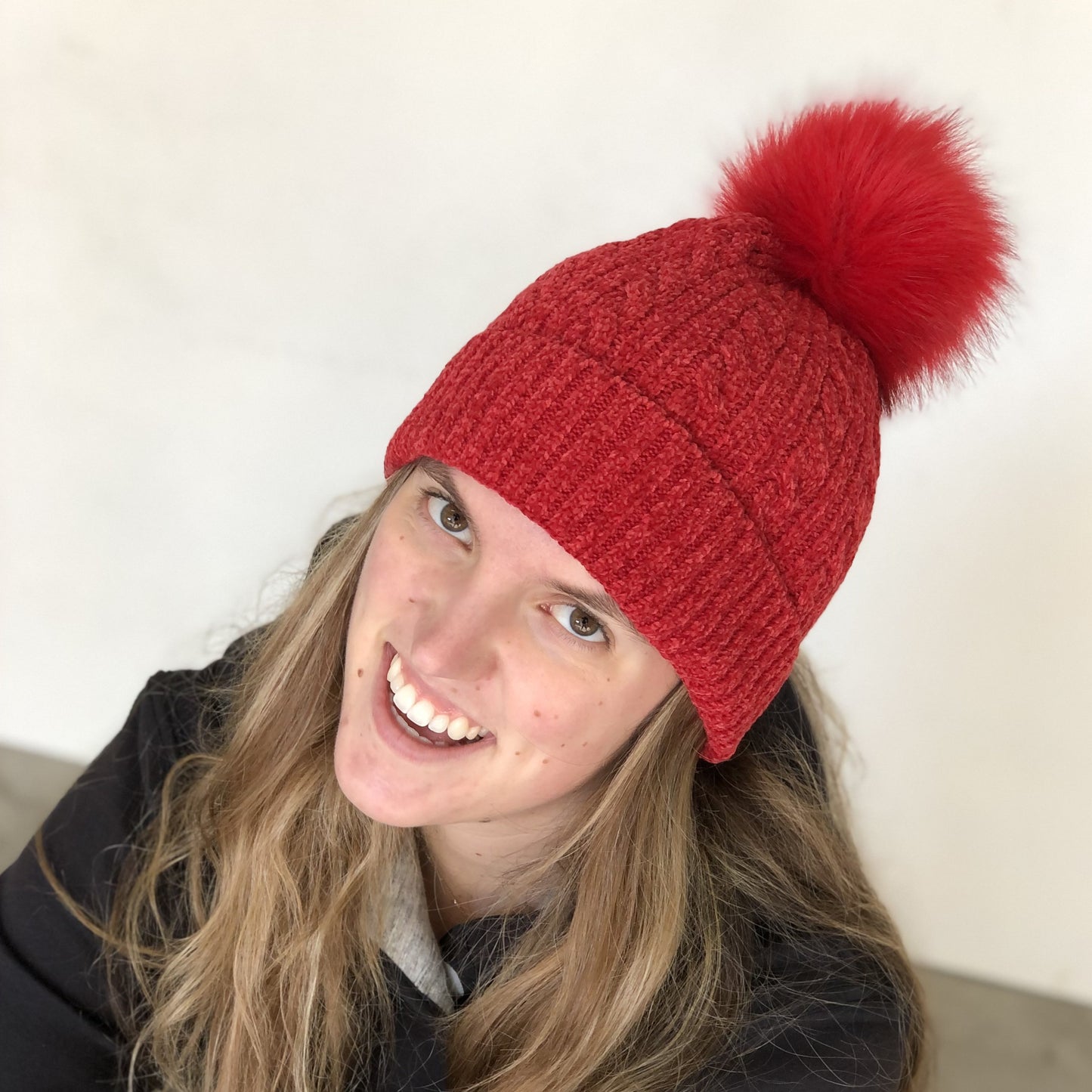 Red chenille pom hat 2lu super size faux fur